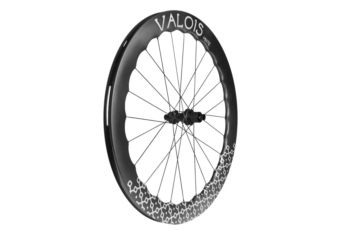 Valois MNTE 60 carbon wheel at an angle, showing the 60 mm rim depth